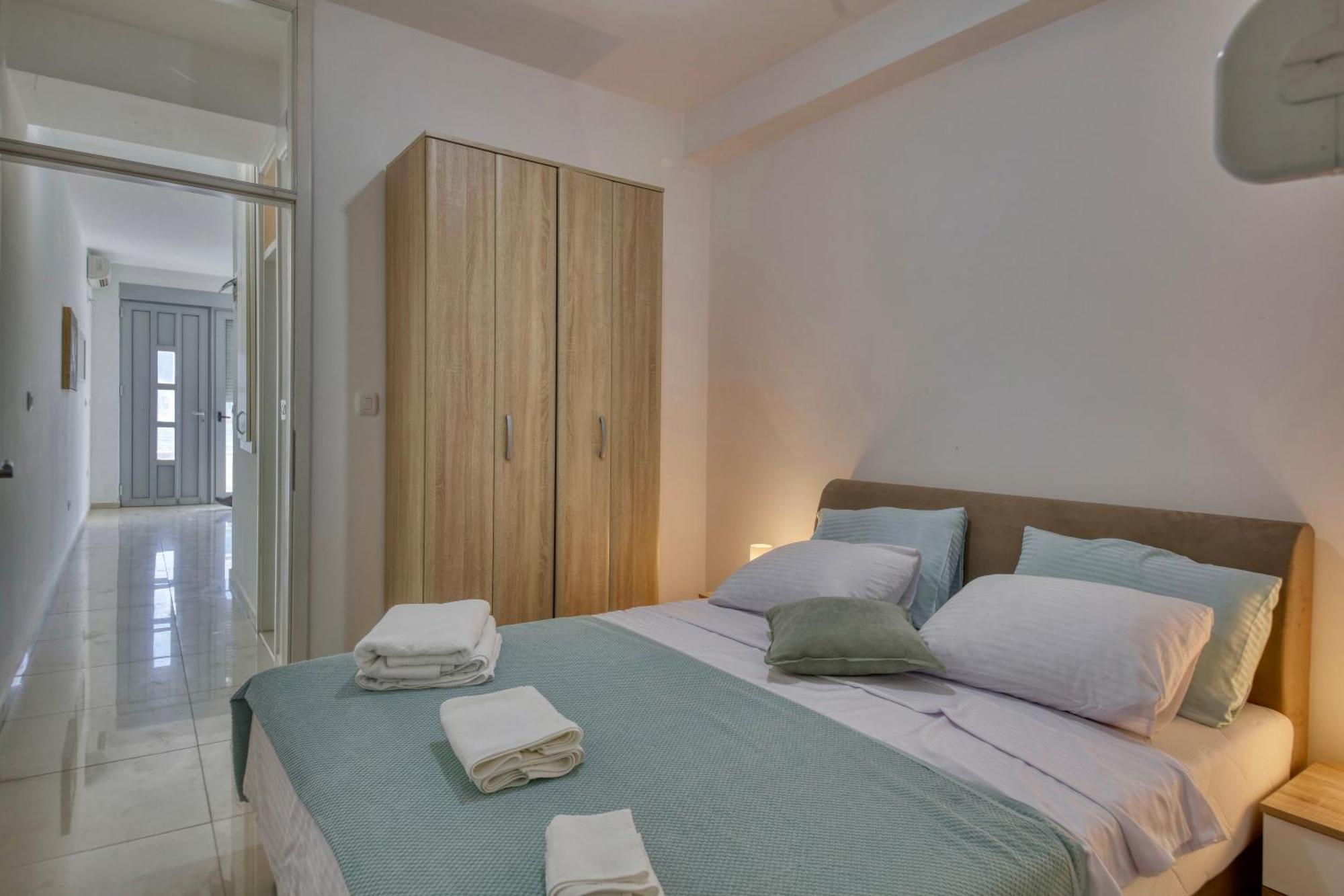 Waterfront Apartments Kotor Exterior photo